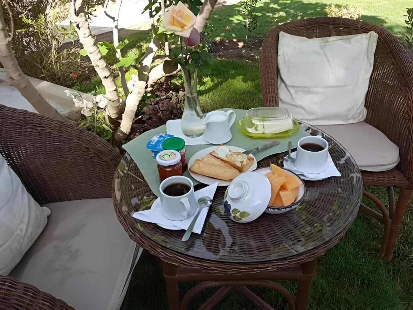 Au Bout Du Jardin Vila Carthage Exterior foto